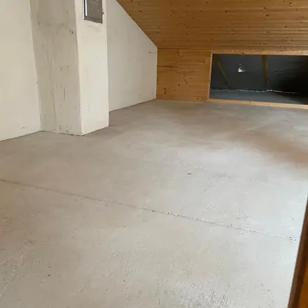 Geräumte Wohnung mit Keller, besenrein übergeben